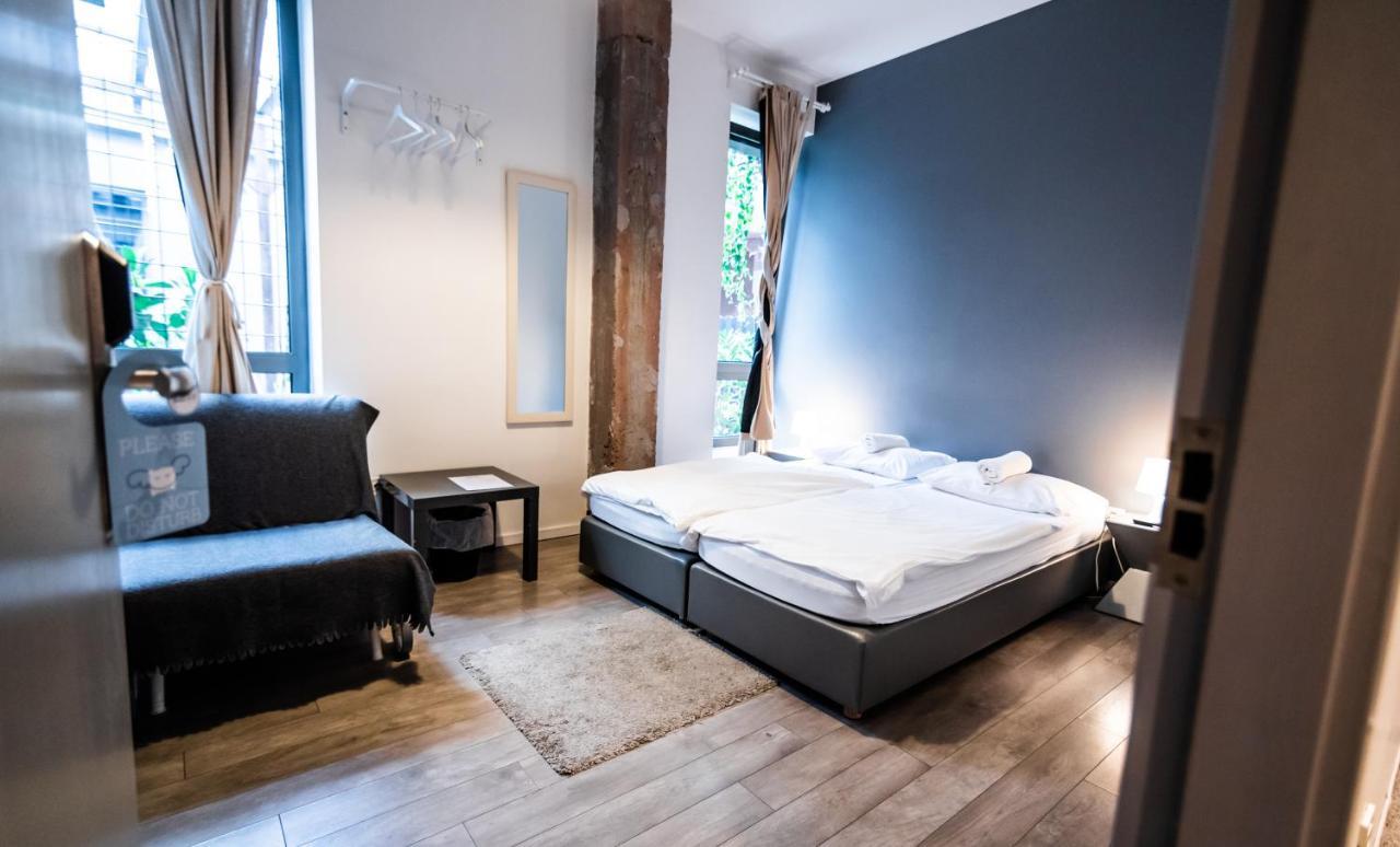 Boutique Hostel Shappy Zagreb Exterior foto