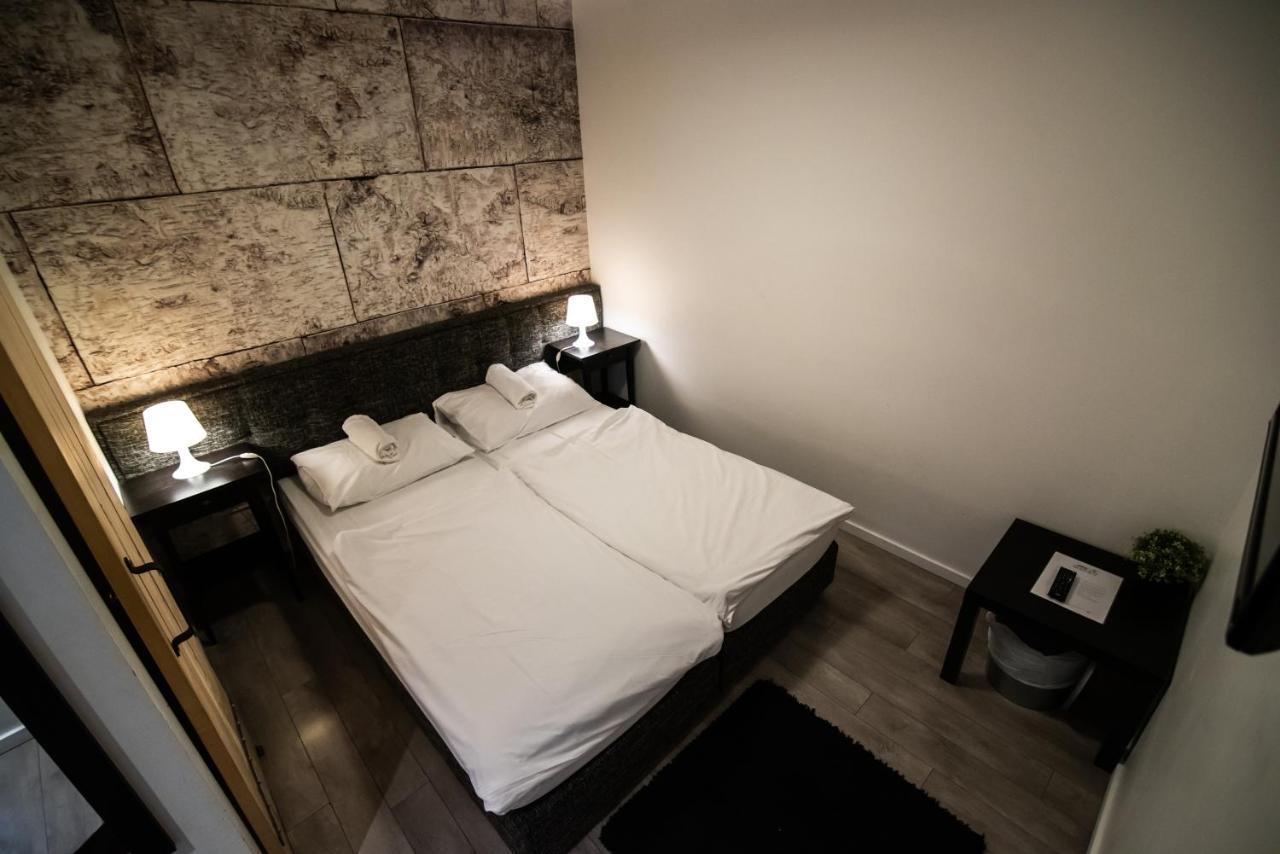 Boutique Hostel Shappy Zagreb Exterior foto