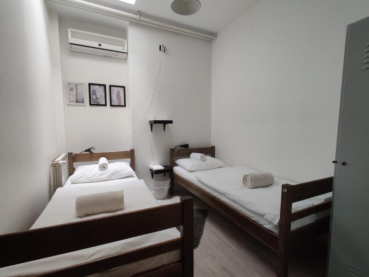 Boutique Hostel Shappy Zagreb Exterior foto